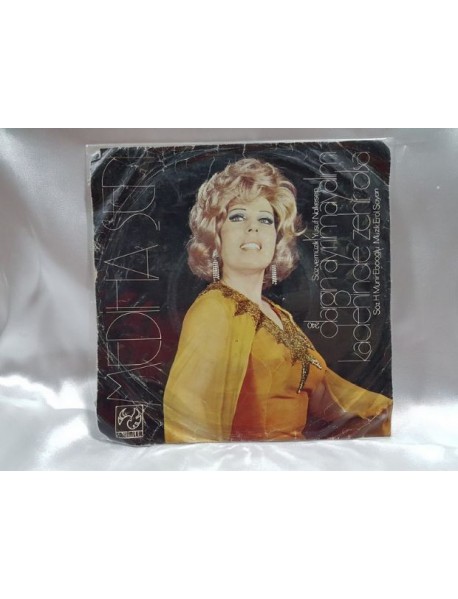 MEDİHA ŞEN aşk nedir nasıldır bilen varmı & artık solan bu bahçede