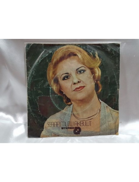 SERAP MUTLU AKBULUT her gece yollarda gözlerim seni & gülünce gözlerinin içi gülüyor