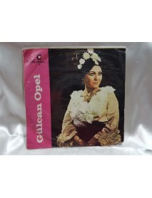 GÜLCAN OPEL gurbete düştüm & ilk gördüğüm günde mecnun oldum