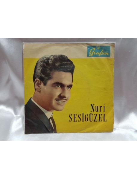 NURİ SESİGÜZEL sılaya mektup yazdım & para ile saadet olmaz