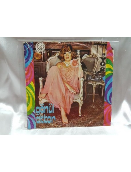 GÖNÜL AKKOR deli deli & deli gibi sevdim