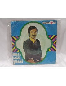 NURİ SESİGÜZEL bizim göçler şu ellerde & yaşım onsekizde gittim askere