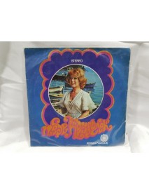 NEŞE KARABÖCEK duyun beni & ne umdum ne buldum