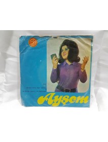 AYŞEM aşkımız ölmüş başın sağolsun & ne senden geçerim