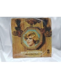 NEŞE KARABÖCEK ne umdum ne buldum & duyun beni