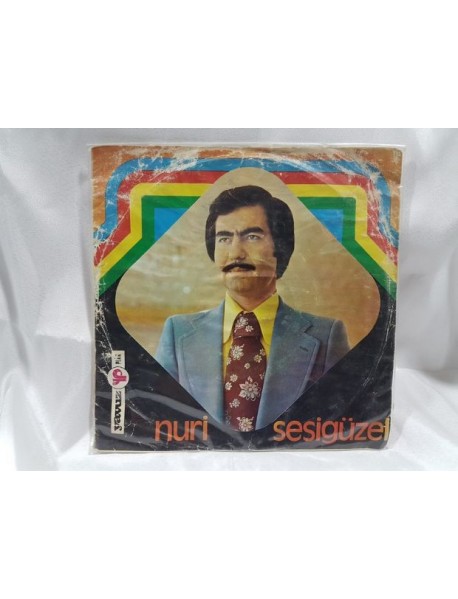 NURİ SESİGÜZEL gurbet elin taşına & kardeş kurşunu düşmandan beter