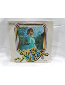 NEŞE KARABÖCEK unut onu arkadaş & usul usul NEŞE KARABÖCEK unut onu arkadaş & usul usul