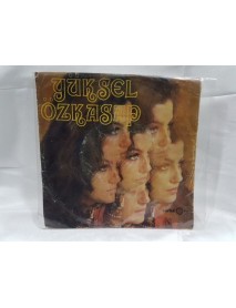 YÜKSEL ÖZKASAP londra sokaklarında ağlar gezerim & zindan oldu sensiz geçen YÜKSEL ÖZKASAP londra sokaklarında ağlar gezerim & zindan oldu sensiz geçen