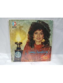 GÜLDEN KARABÖCEK ÖYLE YALNIZ KALDIMKİ